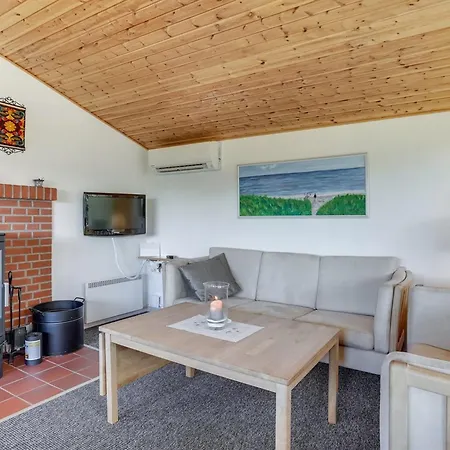 Jeldrik - 100m From The Sea By Interhome